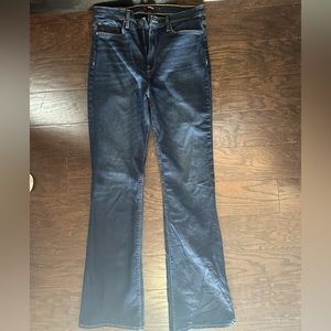 Hudson bootcut size 32 barely worn